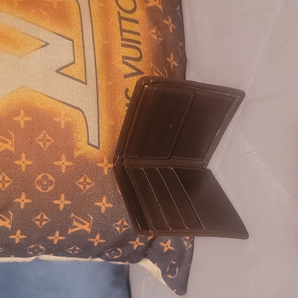 Authentic men wallet - Picture 3 of 8